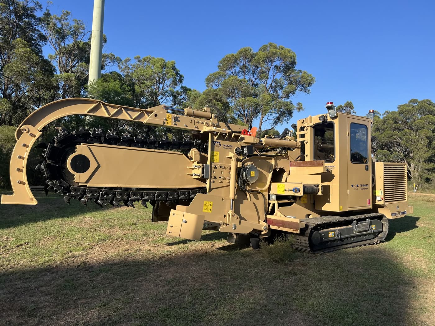 CFH Civils heavy trenching equipment on an active civil infrastructure project